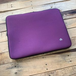 Vivitar Neoprene Laptop Sleeve
